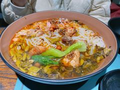 -八月美食小馆(银泰城总店)