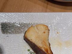 -虹料理·日料放题(悠方店)
