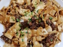 -壹阁胡羊焖饼(特色小吃街店)