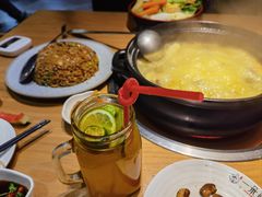 -一朵菌·野生菌探索家火锅(南亚店)