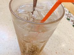 咸柠七-明腾壹间茶餐厅(新都会花园广场店)
