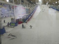 -乔波室内滑雪场