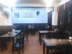 大堂-长人馄饨铺(解放街店)