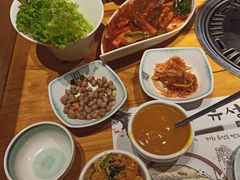 -唯成•韩国炭火烤肉 유성고기