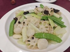 -肥妈顺峰山庄(金峰店)