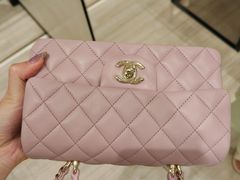-Chanel(德基广场店)