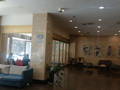 -雅夫酒店(西安市图书馆地铁站店)
