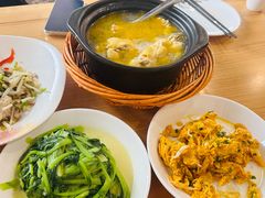 -品鲜村农家菜·阳澄湖大闸蟹(总店)