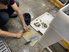 -渔人湾码头海鲜市场负二楼