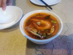 冬阴功海鲜汤-渔太泰漓江小馆·广西融合菜(西街店)