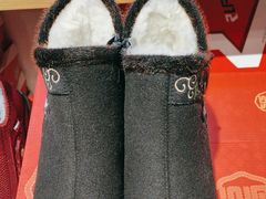 -云柏鞋业(十里堡店)