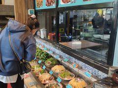 -黄泥岗·地道湖北菜(奥特莱斯店)