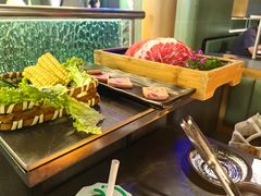 -湊湊火锅·茶憩(杭州湖滨银泰in77店)