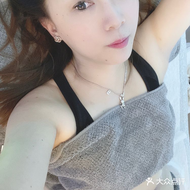 QY美体｜“躺”出魔鬼身材