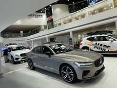 -杭州中沃沃尔沃4S店(滨江区店)