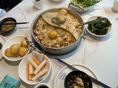 -德林酸菜鱼火锅(南丹店)