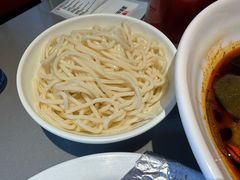 -龙巢盱眙龙虾·牛蛙·烧烤宵夜(八卦岭店)