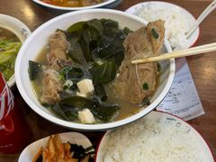 -万和春排骨砂锅米饭(湖北路店)