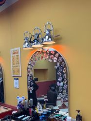 -Devilhands Barbershop男士理容店