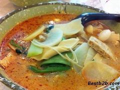-汇吃汇喝美食街(上海建发浦悦荟广场店)