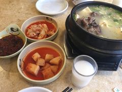 -英子补身汤(海兰路店)