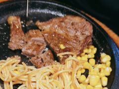 -菲滋意式餐厅(金华银泰城店)