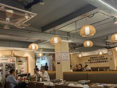 -胡须佬鸡煲四季火锅店(石厦西村直营店)