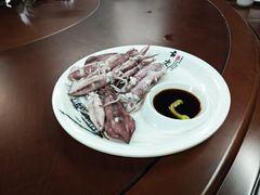 -洞背山庄(洞背院区式管理小区店)