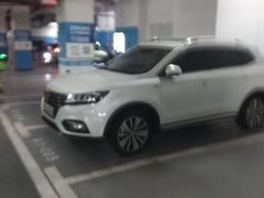 -龙湖虹桥天街购物中心-地下停车场