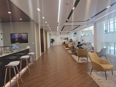 -上海宝宁宝马4S店