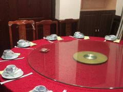 包厢-旭龙鱼头王(航华店)