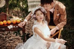 -雪中彩影婚纱摄影·微光艺术中心