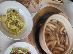 -天宜隆蘑菇宴火锅(石景山旗舰店)