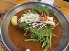 -喇喇排骨火锅·传统韩式脊骨汤(望京西园总店)