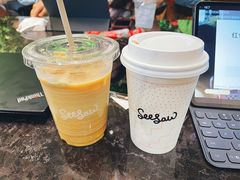 椰子燕麦拿铁-Seesaw Coffee(环贸iapm店)
