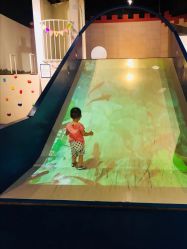 -塔塔王国·主题儿童游乐园(奥城商业广场店)