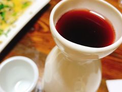 -果松木炭酸菜铜火锅·外婆参鸡汤