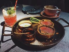 -弦月窗LUNETTE BY AMANDA(复兴路店)