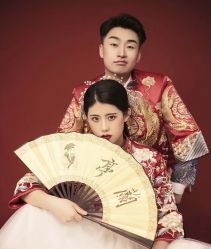 -纪梵希婚纱摄影(青岛店)