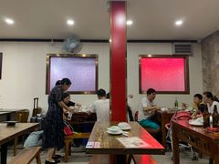 大堂-冯姐生蚝(迎宾广场店)