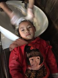 -侨治发型