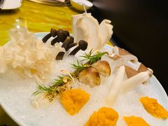 -领鲜天下·焗海鲜·花胶鸡(天目里店)