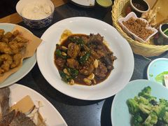 -鲁菜根·泰安菜(万达店)