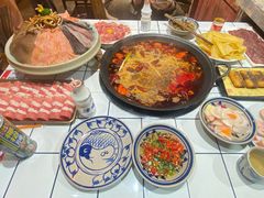 -旧街市鲜货老火锅(大光路店)