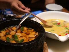 石锅沃豆腐-桂满陇-十里风荷(合生汇店)