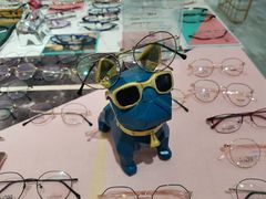 -肆兮眼镜·蔡司·徕卡战略合作店(大坪店)