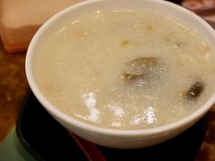 皮蛋瘦肉粥-添好运点心专门店(深水埗店)