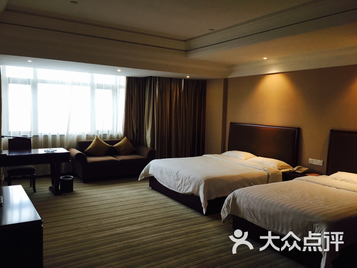 文峰城市酒店(海安店)家庭房图片 第57张