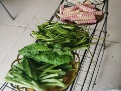 -老石黑山羊毛驴肉火锅(金凯广场店)