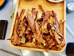 -乡村馕坑肉·烧烤·新疆菜·本地人更爱吃(阿勒泰首店)